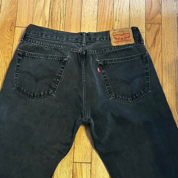 Levi's Mens 505 Straight Leg Black Jeans Size 33x36 - Picture 2 of 2